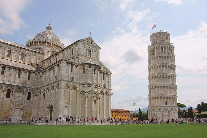 Private Day Trip from Florence to Pisa, Lucca and Vinci - Lucca’s walled city: ramparts, Piazza dell’Anfiteatro, and Guinigi Tower time