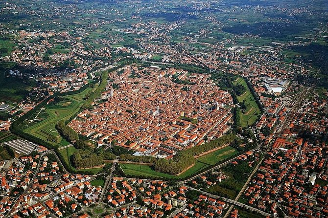 Private Day Trip from Florence to Pisa, Lucca and Vinci - Vinci: Leonardo da Vinci’s birthplace area in a tight 2-hour window