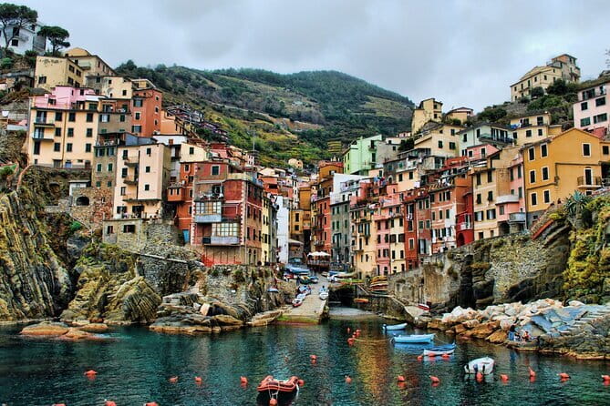 Private Day Trip to Cinque Terre and Pisa from Florence - Vernazza: optional boat ride and the seaside castle vibe