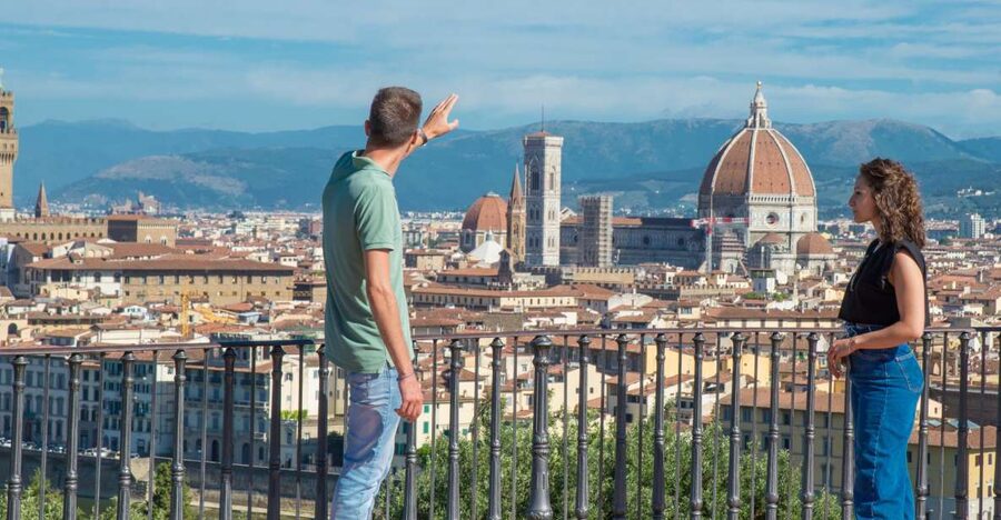 Private E-Bike Tour: Piazzale Michelangelo & Florence hills - Meeting by the Uffizi area and getting on an e-bike fast