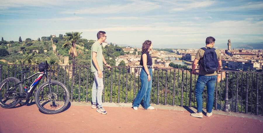 Private E-Bike Tour: Piazzale Michelangelo & Florence hills - Who should book this e-bike hills tour