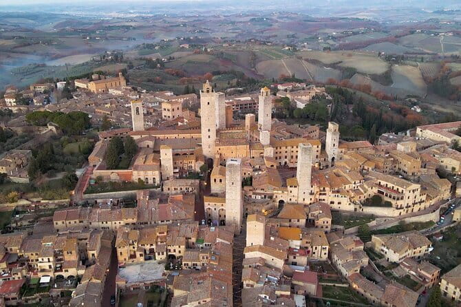 Private Excursion to Siena, San Gimignano and Chianti Landscapes - Florence to Siena: starting at 9:00 and cruising in comfort