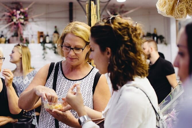 Private Florence Food Walking Tour with Wine and Food Tastings - Cantinetta dei Verrazzano: kicking off with coffee culture and schiacciata