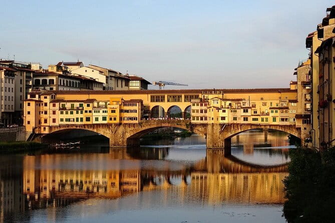 Private Florence Tour: 3-Hour Walking Tour with a Licenced Guide - The Oldest Pharmacy in Your Senses: Officina Profumo Farmaceutica