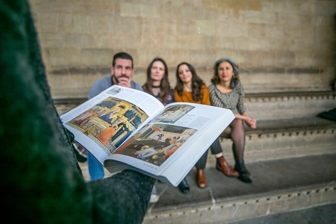 Private Florence Tour of Must-See Sites from Duomo to Santa Croce & Old Bridge - Piazza Santa Croce: the smart starting point for orientation
