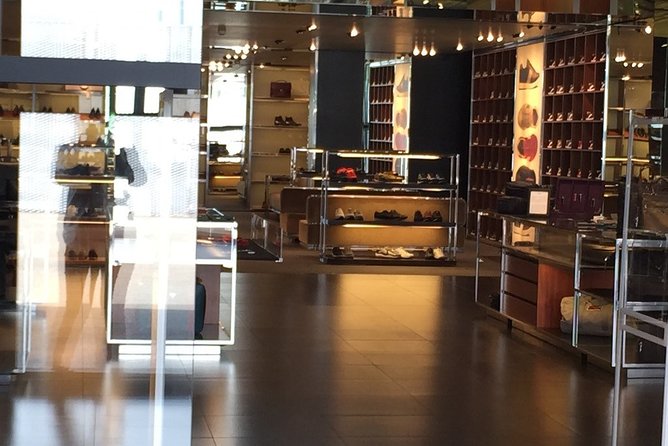 PRIVATE Full-Day Shopping Tour: The Mall GUCCI and Spaces PRADA outlet - How to shop smarter at designer outlets (so you don’t buy the wrong thing)