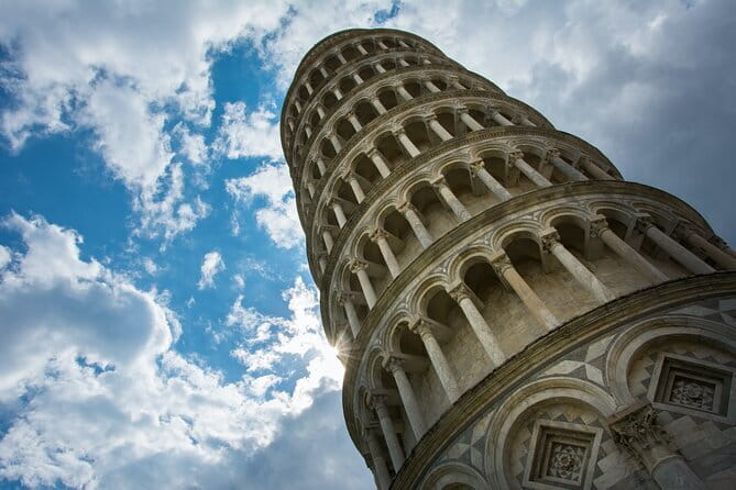 PRIVATE Full-Day Tour around Pisa and Lucca from Florence - Piazza Anfiteatro and planning lunch where it makes sense