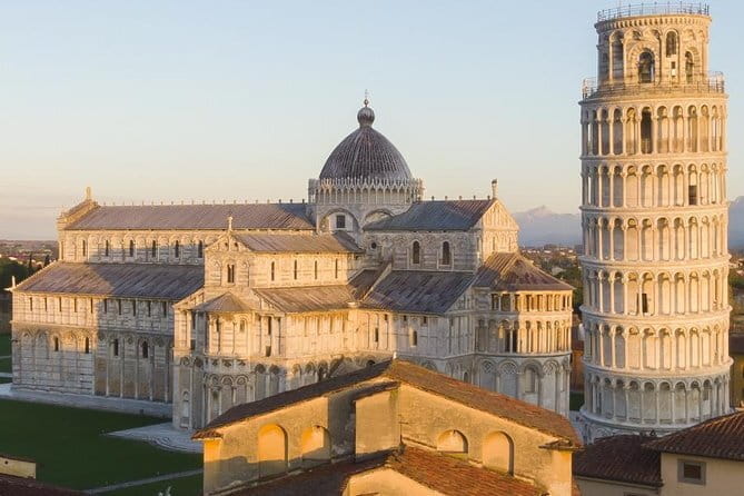 PRIVATE Full-Day Tour of Pisa, San Gimignano and Siena from Florence - Florence to Pisa: Piazza dei Cavalieri first, then the Tower