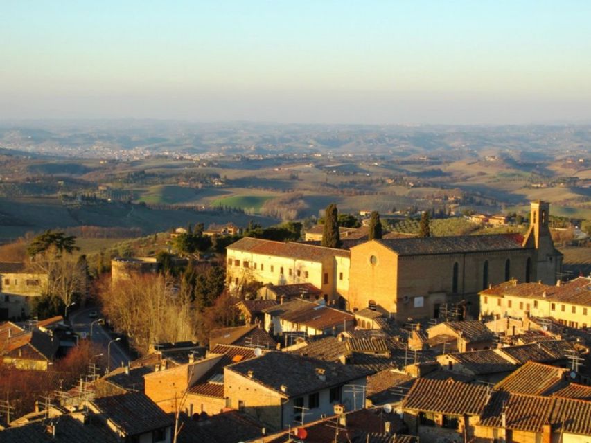 Private Guided Tour in San Gimignano - Montestaffoli Fortress and the Vernaccia Museum viewpoint