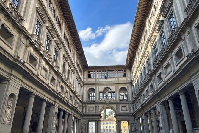 Private Guided Visit of Florence Santa Maria Novella Basilica and its Officina Profumo Farmaceutica - Officina Profumo Farmaceutica: Why a Pharmacy Belongs on Your Art List