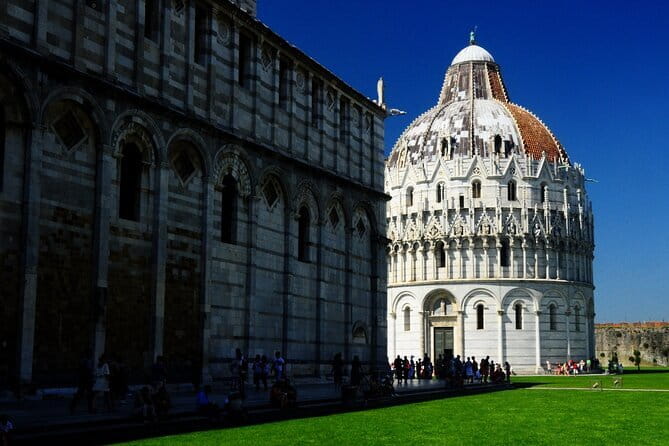 Private half day trip to Pisa, from Florence - Piazza dei Miracoli: your 90-minute base camp in Pisa