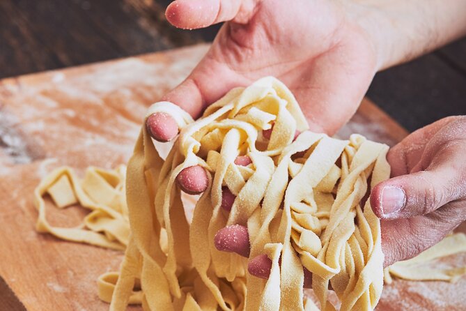 Private Home-Made Pasta Cooking Class in Pisa. - From pickup to welcome wine: getting comfortable fast