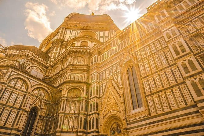 Private Kids Treasure Hunt in Palazzo Vecchio. Timed entry! - Price and ticket math: what you really pay for