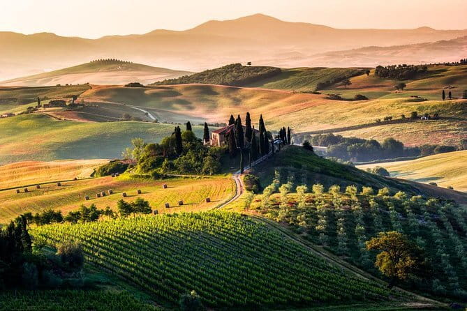 Private Montepulciano & Pienza Day Trip from Florence - Pienza countryside and the cheese factory lunch you’ll actually remember