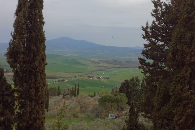 Private Montepulciano & Pienza Day Trip from Florence - Price and value: what you’re paying for, and what costs extra