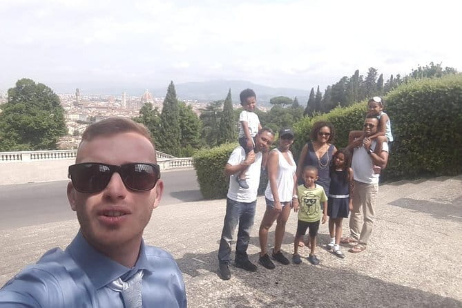Private Pisa and Lucca Half Day Tour from Florence - The 30-minute horse carriage ride in Pisa