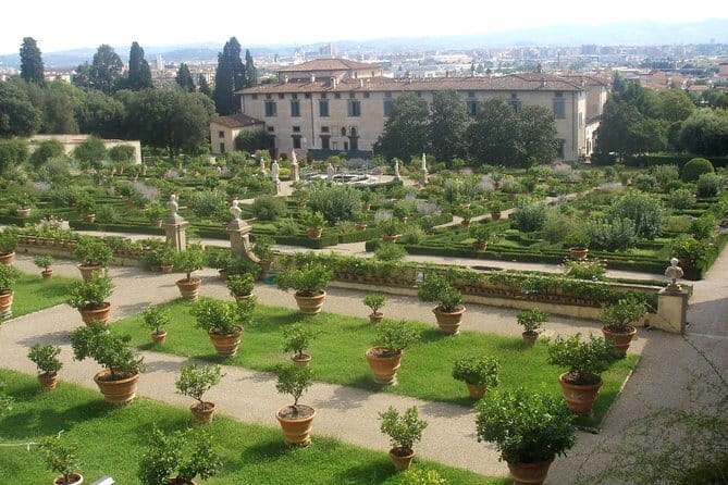 Private Renaissance Discovery Tour of Florence - Piazza San Giovanni and the Duomo Cluster You Shouldn’t Miss