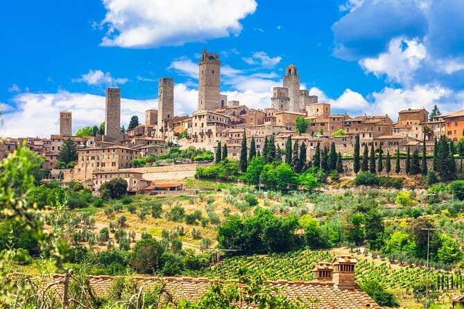 Private Siena San Gimignano Tour from Florence with Winery Lunch - San Gimignano’s Towers: Roam Independently With a Smart Plan