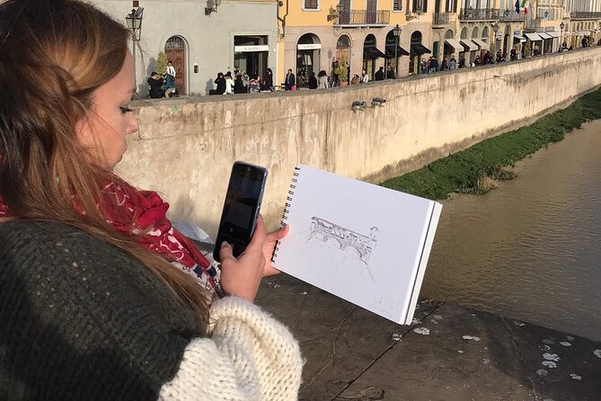 Private Sketching Activity in Florence - The 2-Hour Flow: Meeting in Piazza di Santa Trinita