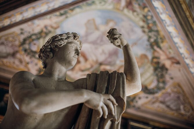 Private Skip-the-Line Uffizi Gallery and Vasari Corridor Tour - Grotta del Buontalenti: The Whimsical Medici Palace Finale
