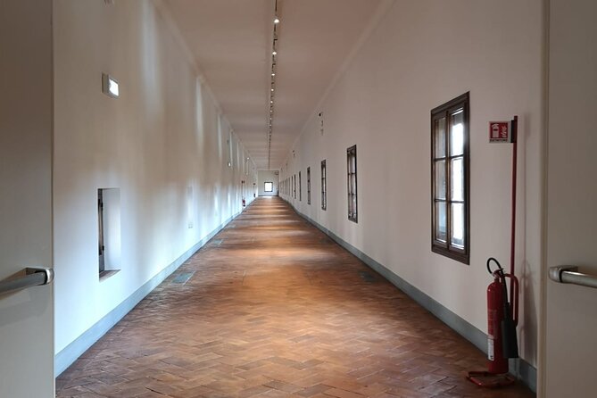 Private Skip-the-Line Uffizi Gallery and Vasari Corridor Tour - Where You Start and Where You End (And Why It Helps)