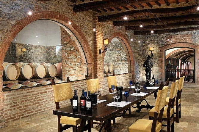 Private Tour and Wine Tasting at Castle-Wineries in Chianti from Florence - From Florence to Chianti: why the pickup changes everything