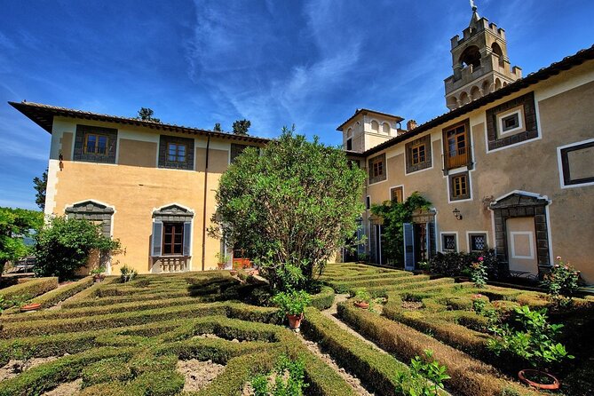 Private tour Brunello di Montalcino and Nobile di Montepulciano wine experience in Tuscany - Piazzale Michelangelo: A Short Stop With a Big View