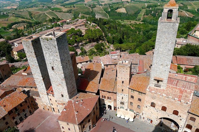 Private Tour in San Gimignano - The Duomo Choice: Go In or Stay Outside