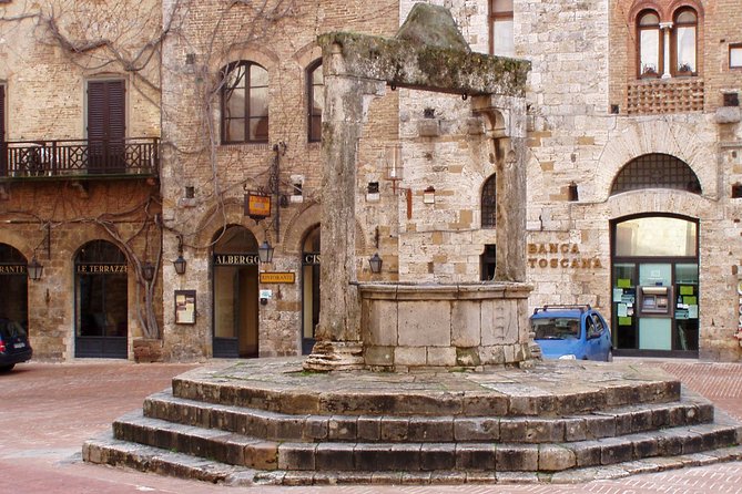 Private Tour in San Gimignano - Church of Sant’Agostino: Frescoes in a Smaller Key