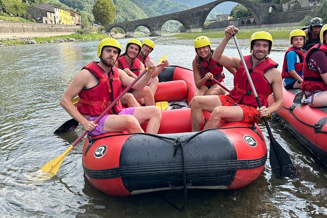 Rafting activity with family in Lucca - The river run: family-friendly rafting with real water moments