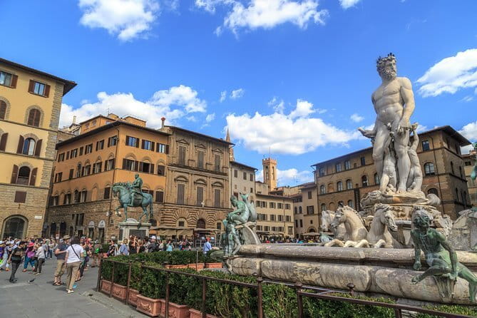 Renaissance & Medieval Florence Guided Walking Tour plus mobile App - The smartest way to start Florence: one guided loop