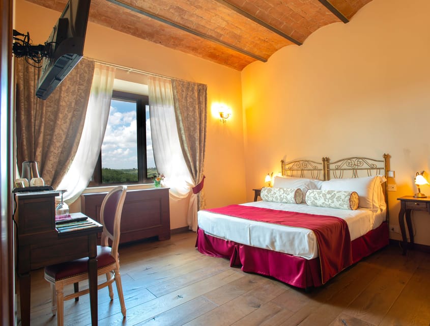 Romantic Escape in Tuscany with Overnight and Wine Tasting - Is $133.11 per Person a Good Deal?