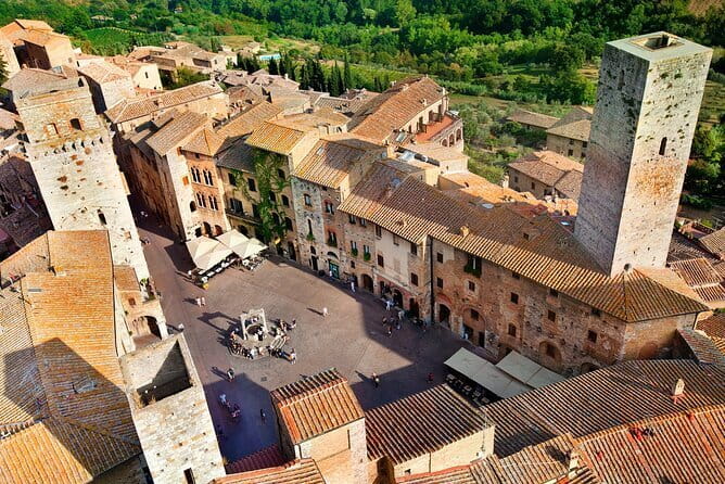 San Gimignano and Chianti Classico Wine and Food PRIVATE TOUR from Florence - Monteriggioni Walls and San Gimignano Towers in One Flow