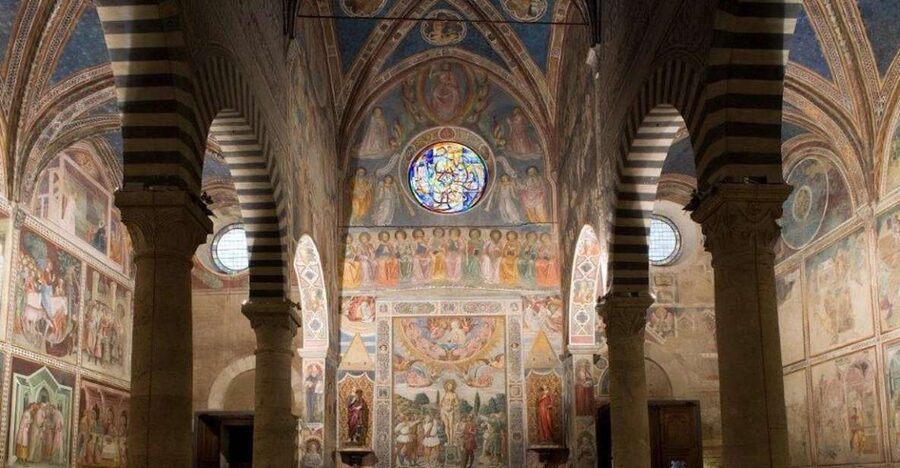 San Gimignano Cathedral & Museum of Sacred Art Entry Ticket - A cathedral interior designed like a storybook