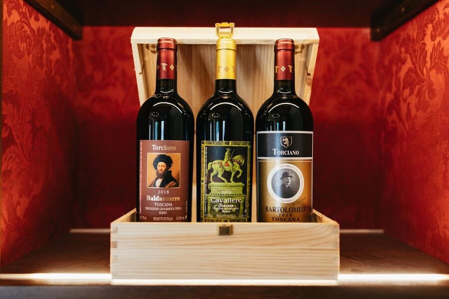 San Gimignano: Tuscan Vineyard Lunch with Wine Tasting - Lunch in the Vineyards: Traditional Tuscan Food You Can Recognize