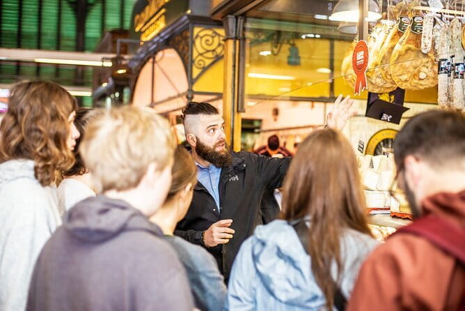 Sant'Ambrogio Market Food Tour with Tastings led by a local Chef - Why Sant’Ambrogio is the right setting for a food tour