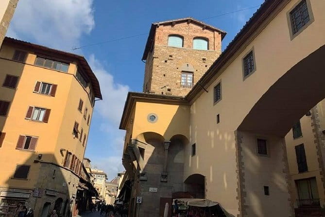 Secrets, Mysteries And Legends Of Florence-Small group tour - Starting at Via Camillo Cavour, 21R at 5:00 pm: the pace and flow