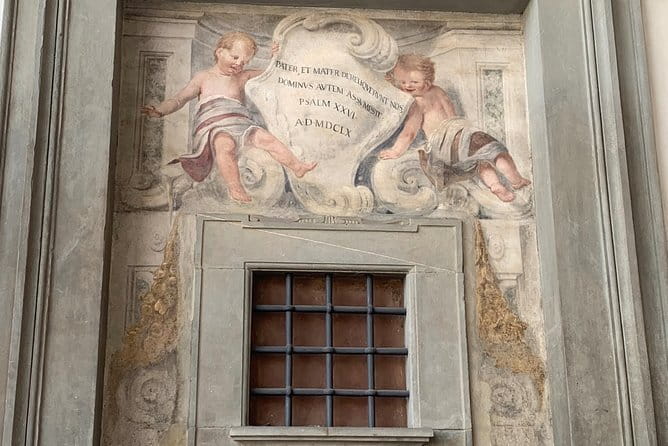 Secrets, Mysteries And Legends Of Florence-Small group tour - Value check: what $34.28 buys you in Florence time
