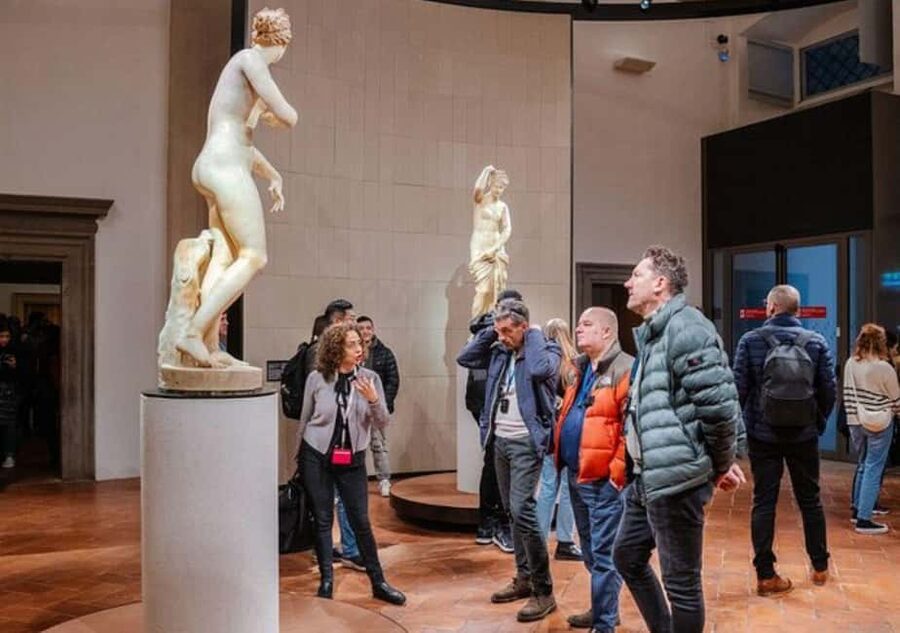 Semi Private Uffizi Gallery Guided Tour in Florence - Price and Value: Why $104 Can Be Worth It (or Not)