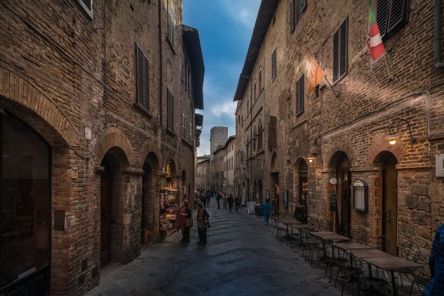 Siena, San Gimignano & Chianti: Day Trip from Florence - Piazzale Michelangelo: the quick Florence view that sets the tone