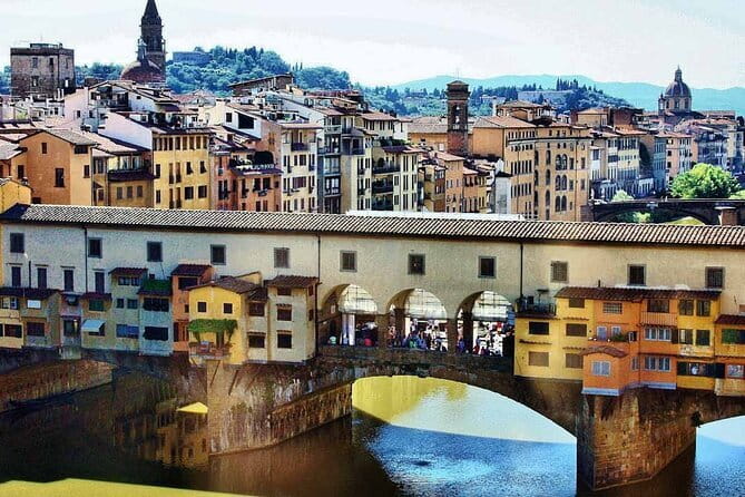 Siena & San Gimignano: Exclusive Tuscany Day Trip from Florence - Winery lunch and wine tasting near San Gimignano