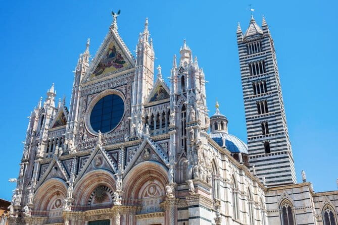 Siena & San Gimignano: Exclusive Tuscany Day Trip from Florence - Optional add-on: a full-day private guide on board