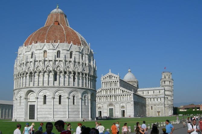 Siena San Gimignano Pisa Escorted Transport and Optional Lunch - Leaning Tower and Pisa Cathedral: What You See in 15 Minutes