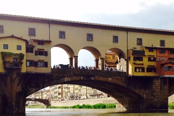 Skip-the-Line Florence Highlights and David Walking Tour - Palazzo Strozzi and Via de’ Tornabuoni: Renaissance palace meets the fashion street