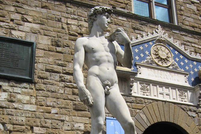 Skip the Line: Florence's Accademia Gallery Priority Entrance Ticket - Finding the ticket redemption point on Via Ricasoli 41