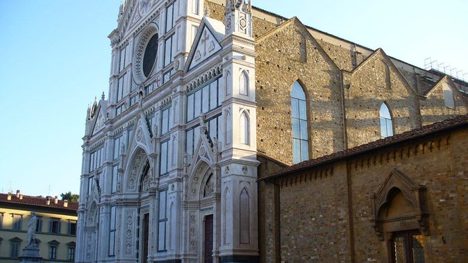 Skip the Line: Santa Croce Basilica Entrance Ticket in Florence - Inside Santa Croce: the tombs you can’t miss