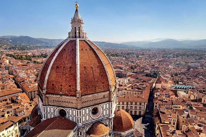 Skip the line: Uffizi small group and walking tour of Florence - Palazzo Vecchio: Medici power you can actually walk up to