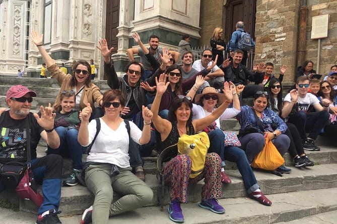 Skip the line: Uffizi small group and walking tour of Florence - Ponte Vecchio area: a postcard moment with useful context