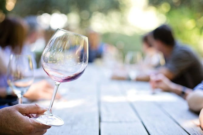 Sunset semi private Chianti Tuscany Wine Tasting Tour from Florence - Meeting in central Florence: what to plan for