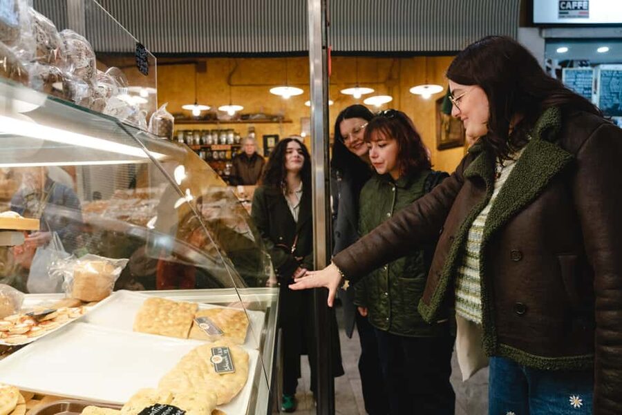 Taste Florence: A Food Lover’s Tour - Meeting point to walking plan: getting comfortable fast
